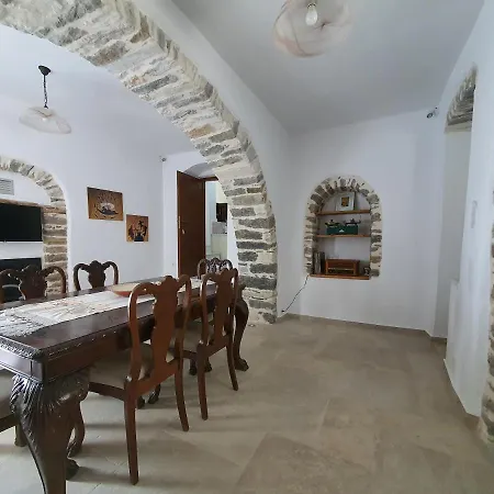 Pyrgos - Traditional House At Kaloxilos, Naxos Khalkíon Exterior photo
